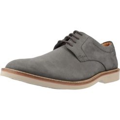 Buty CLARKS ATTICUS LTLACE Szary. Szare trekkingi Clarks, bez wzorów, ze skóry, bez zapięcia, trekkingowe. Za 331.99 zł.