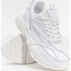 Buty sportowe damskie Fila Venomrush Lux Wmn (1011259.91X). Białe buty treningowe Fila, bez wzorów, bez zapięcia, do koszykówki. Za 317.99 zł.
