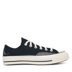 Trampki Converse. Czarne trampki Converse, bez wzorów, bez zapięcia. Za 359.99 zł.
