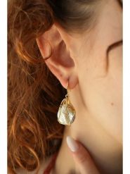 Pierres delicates Kolczyki w kolorze białym z perłami rozmiar: onesize. Białe kolczyki Pierres delicates, z perłą, z mosiądzu. Za 82.64 zł.