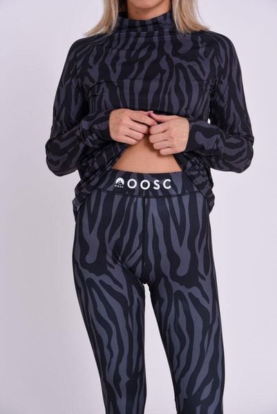 Legginsy termoaktywne - Black Tiger damskie. Szare legginsy OOSC, bez wzorów, z materiału, eleganckie, długie. Za 269.99 zł.