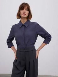 BGN Koszula w kolorze granatowym rozmiar: 38. Niebieskie koszule BGN, bez wzorów, bez kołnierzyka, bez ramiączek. Za 74.11 zł.