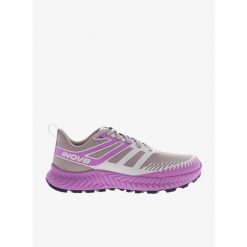 Buty do biegania damskie Inov-8 TrailFly Wide. Czerwone buty do biegania Inov-8, bez wzorów, bez zapięcia, do biegania. Za 524.99 zł.