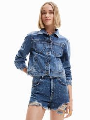 Desigual Kurtka jeansowa Benita 23SWED37 Niebieski Regular Fit. Niebieskie kurtki Desigual, m, bez wzorów, z bawełny, bez kaptura. Za 379.99 zł.