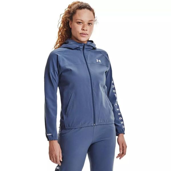 Kurtka damska Under Armour Woven Hooded Jacket. Niebieskie kurtki Under Armour, bez wzorów, bez kaptura. Za 169.99 zł.