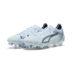 Buty piłkarskie unisex ULTRA 6 PRO FG PUMA. Białe buty do biegania Puma, bez wzorów, bez zapięcia, do biegania. Za 599.00 zł.