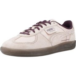 Buty PUMA YELLOW PALERMO CLOBBER DRESSCODE Rose. Czerwone buty trekkingowe Puma, z tkaniny, bez zapięcia. Za 351.99 zł.