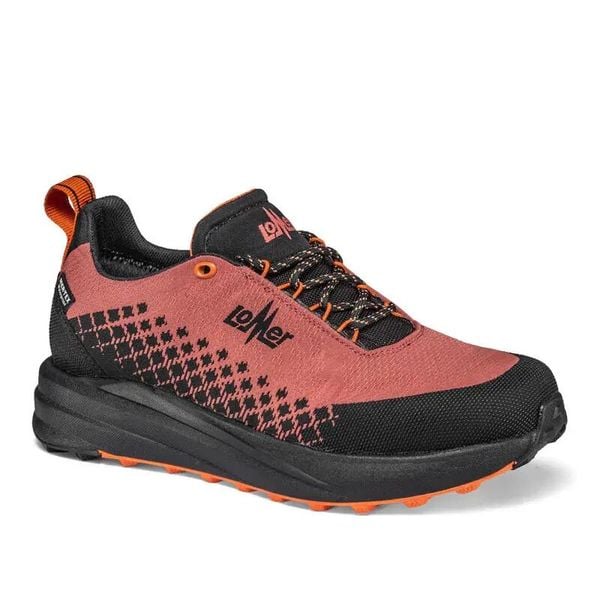 Buty trekkingowe Lomer Gravity MTX. Brązowe trekkingi Lomer, bez wzorów, bez zapięcia, trekkingowe. Za 634.50 zł.
