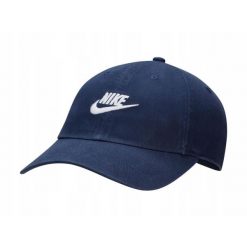 Czapka z daszkiem NIKE. Niebieskie czapki z daszkiem Nike, bez wzorów, sportowe. Za 129.00 zł.