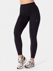 Carpatree Legginsy sportowe "Eris" w kolorze czarnym rozmiar: XL. Czarne legginsy Carpatree, xl, bez wzorów, z podwyższonym stanem, outdoorowe. Za 132.05 zł.