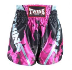 Spodenki treningowe Twins Special Candy - Muay Thai. Czarne szorty sportowe TWINS, bez wzorów, z gumy, na fitness i siłownię. Za 249.00 zł.