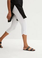 Legginsy rybaczki z bawełny organicznej. Białe legginsy bonprix, bez wzorów, z bawełny. Za 67.99 zł.