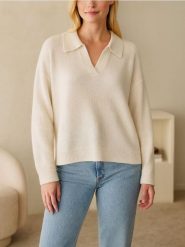 Sweter z kołnierzem - kremowy. Białe swetry Sinsay, l, bez wzorów, bez ramiączek. Za 39.99 zł.