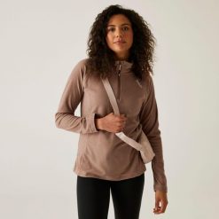 Damski lekki polar turystyczny Montes z zamkiem błyskawicznym do połowy. Brązowe bluzy z polaru Regatta, bez wzorów, z polaru, trekkingowe. Za 79.99 zł.