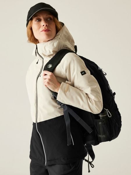 Regatta Kurtka przejściowa "Highton Stretch" w kolorze kremowo-czarnym rozmiar: 44. Brązowe kurtki Regatta, bez wzorów, bez kaptura. Za 231.68 zł.