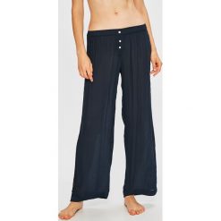 Tommy Hilfiger - Spodnie piżamowe. Piżamy marki Tommy Hilfiger. W wyprzedaży za 159.90 zł.