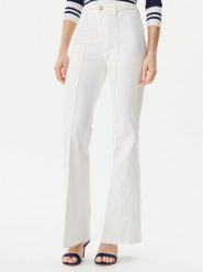 Guess Spodnie materiałowe W5GA1Q D5N71 Beżowy Regular Fit. Brązowe spodnie materiałowe Guess, z aplikacjami, z bawełny. Za 389.99 zł.