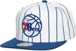 Mitchell & Ness NBA Retro Brooklyn NY Czapka. Białe czapki z daszkiem Mitchell & Ness, bez wzorów, z bawełny, eleganckie. Za 170.99 zł.