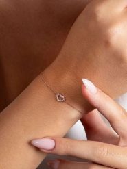 Lodie Silver Bransoletka z elementem ozdobnym rozmiar: onesize. Szare bransoletki Lodie Silver, z cyrkonią, srebrne. Za 56.99 zł.