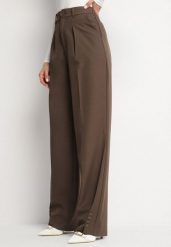 Brązowe Garniturowe Spodnie z Wysokim Stanem Annellis. Brązowe jeansy Born2be, m, bez wzorów, z jeansu, eleganckie, z podwyższonym stanem. W wyprzedaży za 118.99 zł.