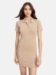 Guess Sukienka dzianinowa V5YK00 KCX12 Beżowy Regular Fit. Brązowe sukienki Guess, xxs, z aplikacjami, z dzianiny, bez kołnierzyka, bez ramiączek. Za 229.99 zł.