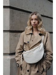 Maison héritage PARIS Saszetka "Rachel" w kolorze beżowym - 34 x 17 cm rozmiar: onesize. Brązowe nerki i saszetki maison héritage PARIS, bez wzorów, z materiału, sportowe, bez dodatków. Za 260.99 zł.