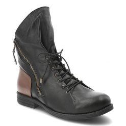 Botki damskie Artiker o sznurowanym fasonie z ozdobnym zamkiem kontrastową wstawką i niskim stabilnym obcasem czarne, 59C2601 Black. Czarne botki Artiker, bez wzorów, z jeansu, klasyczne, przed kolano, bez obcasa, na obcasie, bez zapięcia. Za 359.00 zł.