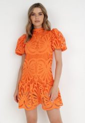 Pomarańczowa Sukienka Cilleis. Brązowe sukienki Born2be, m, z aplikacjami, z koronki, eleganckie, bez kołnierzyka, bez ramiączek, mini. W wyprzedaży za 161.49 zł.