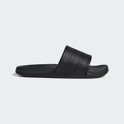 Klapki Adilette Comfort 2.0. Czarne klapki adidas, bez wzorów, klasyczne, bez obcasa, bez zapięcia. Za 199.00 zł.