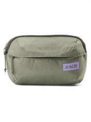 AEVOR Saszetka "Ease" w kolorze khaki - 22 x 14 x 5 cm rozmiar: onesize. Brązowe nerki i saszetki AEVOR, bez wzorów, z materiału, sportowe, bez dodatków. Za 60.99 zł.