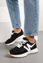 Czarne Sneakersy z Geometrycznym Motywem Avelretis. Czarne buty sportowe lifestyle Born2be, bez wzorów, z jeansu, eleganckie, bez zapięcia. W wyprzedaży za 84.99 zł.