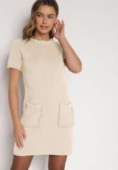 Jasnobeżowa Trapezowa Sukienka Sweterkowa Ozdobiona Perełkami Eletusa. Brązowe sukienki Born2be, na co dzień, l, bez wzorów, z dzianiny, eleganckie, bez kołnierzyka, bez ramiączek, midi, trapezowe. Za 89.99 zł.