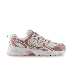 Buty damskie New Balance Gr530 Białe-Różowe. Białe buty treningowe New Balance, na jesień, bez wzorów, z materiału, bez zapięcia, trekkingowe. Za 583.45 zł.