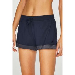 Tommy Hilfiger - Szorty piżamowe. Piżamy marki Tommy Hilfiger. W wyprzedaży za 139.90 zł.