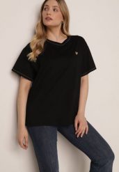 Czarny Bawełniany T-shirt z Serduszkiem i Ozdobnymi Łańcuszkami Jynorin. Czarne t-shirty Born2be, l, z aplikacjami, z bawełny, eleganckie, bez kołnierzyka, bez ramiączek. Za 69.99 zł.