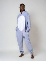 Polarowa piżama onesie z kapturem i uszami 3D Stitch - błękitny. Niebieskie piżamy Sinsay, l, bez wzorów, z polaru, bez kołnierzyka, bez ramiączek. Za 89.99 zł.