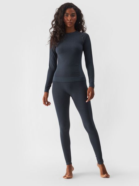 4F Bielizna termoaktywna bezszwowa z wełną Merino (dół) damska - szara XS/S. Szara bielizna termoaktywna damska 4f, bez wzorów, z materiału, bez ramiączek. Za 249.99 zł.