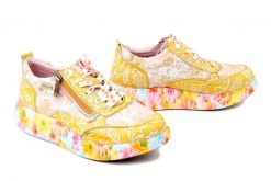 LAURA VITA 0007798 Nikito 62 abricot, półbuty damskie. Żółte półbuty wsuwane LAURA VITA, bez wzorów, bez obcasa. Za 484.90 zł.