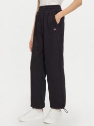 4F Spodnie dresowe 4FWAW24TTROF0839 Czarny Loose Fit. Czarne spodnie dresowe 4f, bez wzorów, z bawełny. Za 79.99 zł.