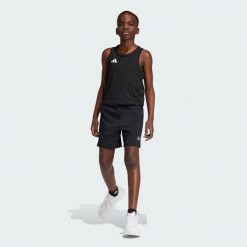 Szorty Woven Running Kids. Czarne szorty adidas, bez wzorów, z materiału, sportowe. Za 139.00 zł.