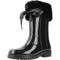 Buty IGOR CAMPERA CHAROL Czarny. Czarne buty trekkingowe IGOR, z syntetyku, bez zapięcia. Za 138.99 zł.
