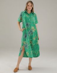 Lniana sukienka w kwiaty. Sukienki Unisono, bez wzorów, klasyczne, bez kołnierzyka, bez ramiączek. Za 249.00 zł.