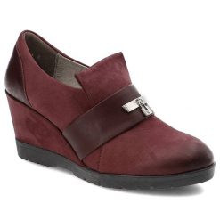 Bordowe Półbuty Lemar Wygodne Buty Na Koturnie. Czerwone półbuty wsuwane Lemar, bez wzorów, z nubiku, biznesowe, bez obcasa, na koturnie. Za 189.00 zł.
