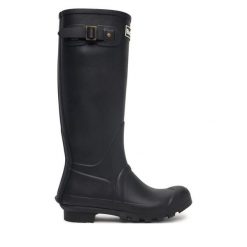 Kalosze Barbour. Czarne kalosze Barbour, bez wzorów, bez zapięcia. Za 464.99 zł.