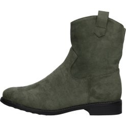 Jesienne zamszowe botki damskie S.BARSKI 66-66 KHAKI. Brązowe botki S.BARSKI, bez wzorów, z zamszu, bez obcasa, na obcasie, bez zapięcia. W wyprzedaży za 169.15 zł.