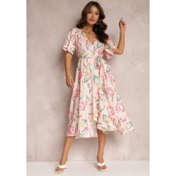 Różowa Sukienka Zinano. Czerwone sukienki Renee, m, bez wzorów, z materiału, bez kołnierzyka, bez ramiączek, midi, kopertowe. W wyprzedaży za 119.99 zł.