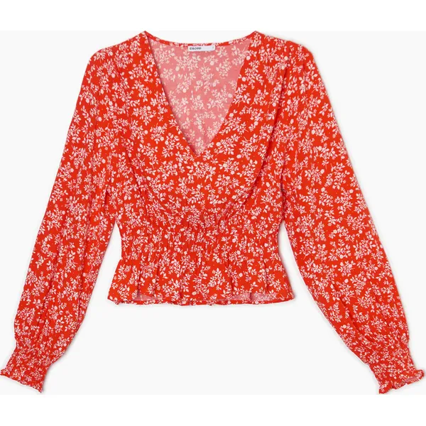 Czerwona bluzka w kwiaty - Czerwony. Czerwone bluzki Cropp, l, bez wzorów, z tkaniny, bez kołnierzyka, bez ramiączek. Za 79.99 zł.